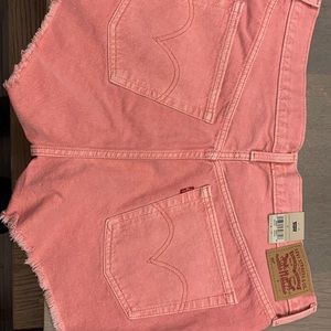 Pink 501 Levi’s.